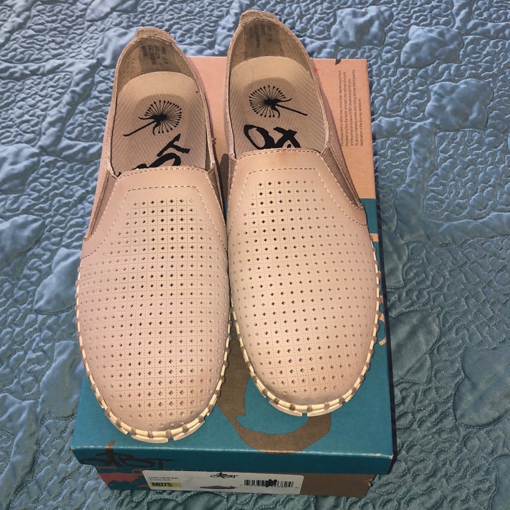 OTBT men shoes 7.5